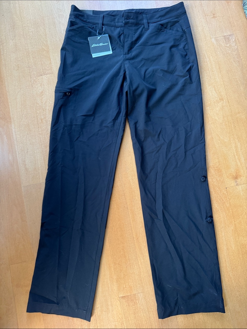 Eddie Bauer women's Black Cargo Travel Pants